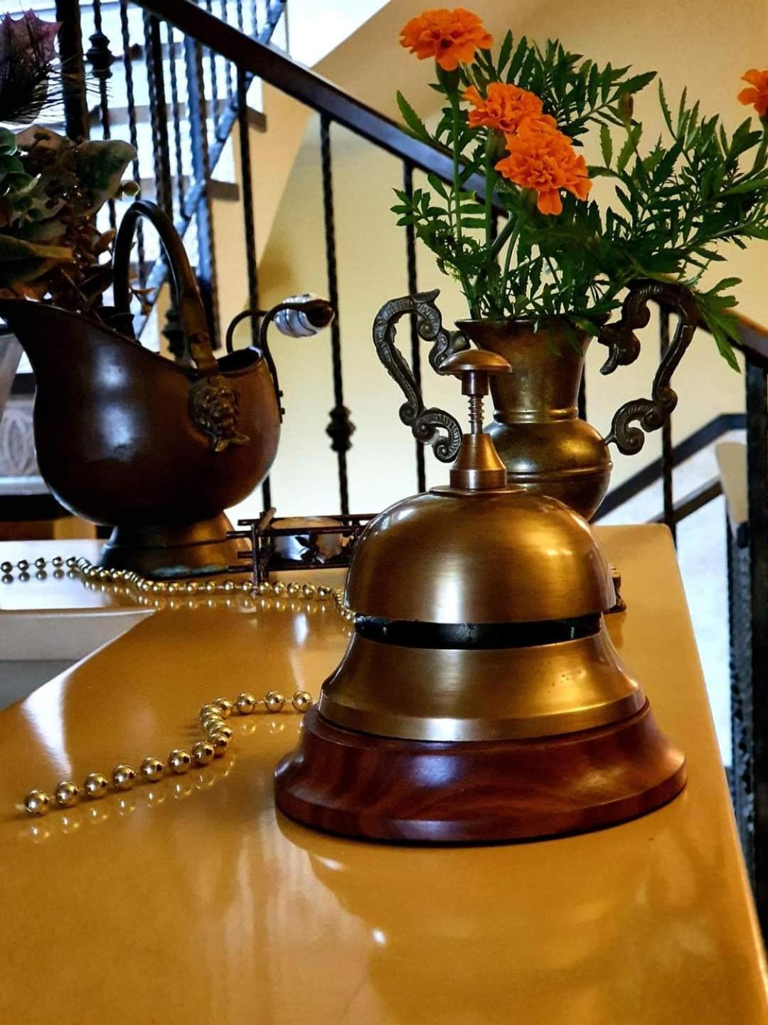 Pensiunea Casa Mircea & Restaurant Ешелница Экстерьер фото